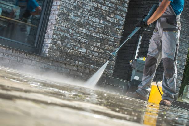 Best Patio and Deck Pressure Washing  in San Fernando, CA